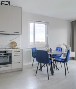 jasny salon w mieszkaniu przeznaczonym na wynajem