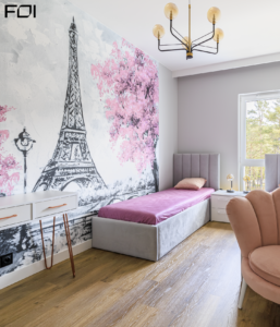 pokój dziecięcy w apartamencie wakacyjnym nad morzem